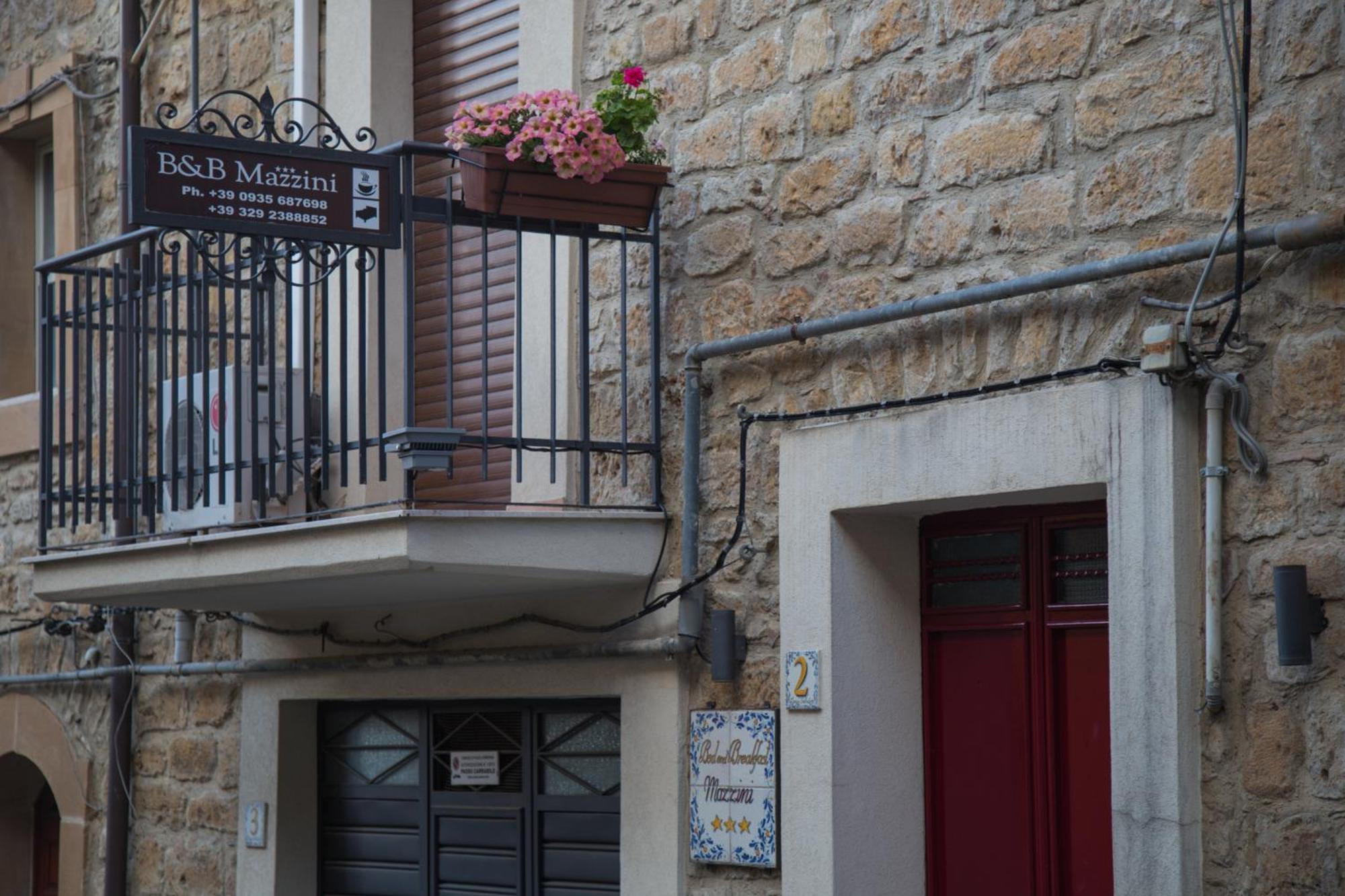 Casa Del Jazz Historical Center Apartment เปียซซา อาร์เมรีนา ภายนอก รูปภาพ