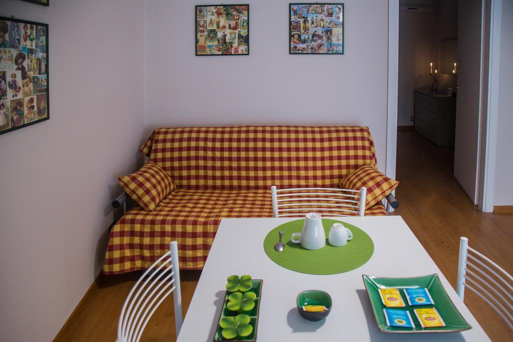 Casa Del Jazz Historical Center Apartment เปียซซา อาร์เมรีนา ภายนอก รูปภาพ