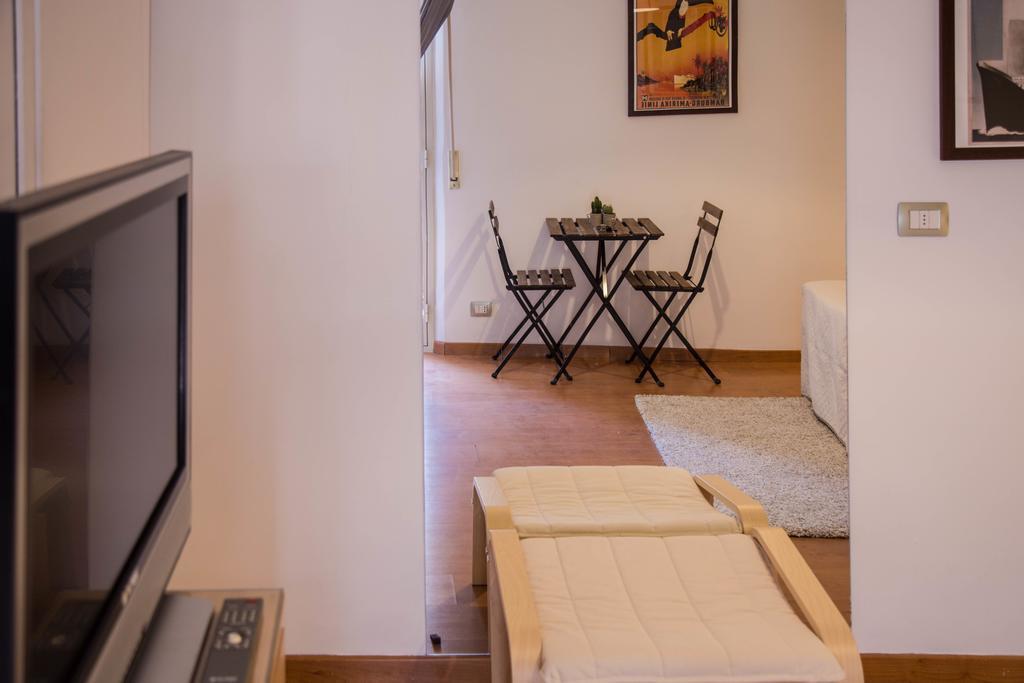 Casa Del Jazz Historical Center Apartment เปียซซา อาร์เมรีนา ภายนอก รูปภาพ